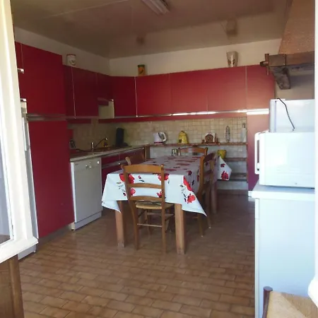 Ferienhaus T3 110 M Dortan